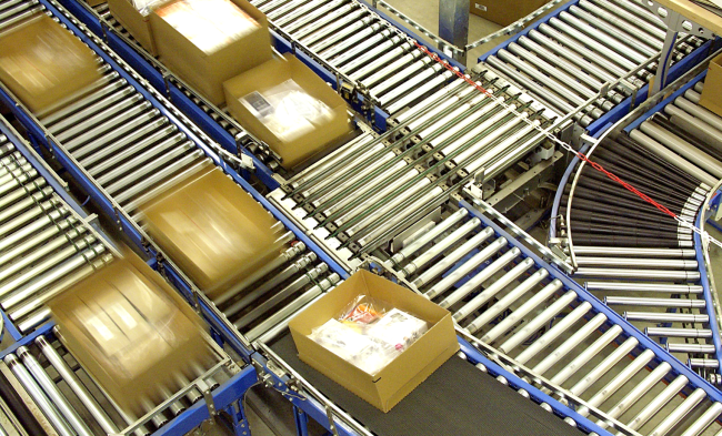 Logistikzentrum Sortieranlage Logistik Stückgutrollen